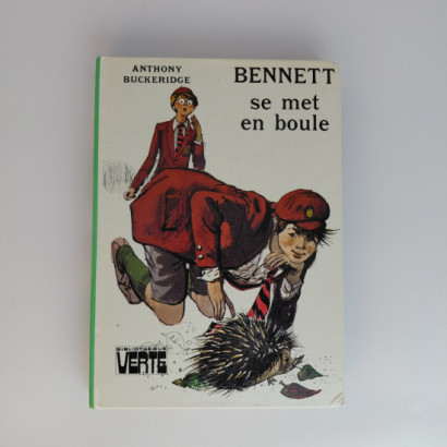 Bennett Se Met En Boule