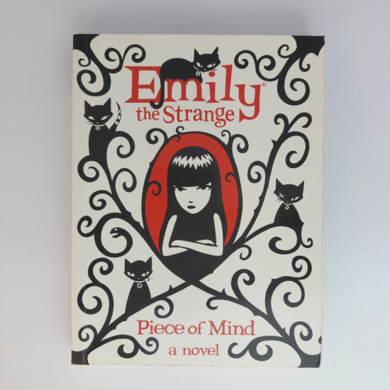 Emily The Strange - Piece Of Mind