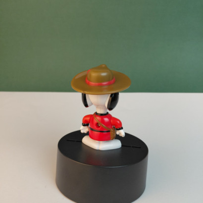 Figurina McDonalds Snoopy...